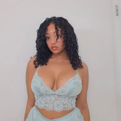 babygyalsim's profile picture