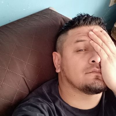 VctorSn70602092's profile picture