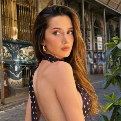 imzheaIlsusbabe's profile picture