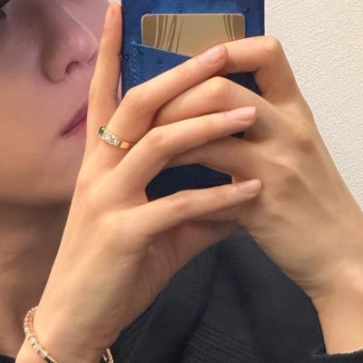 ᵖˡˢ𝘵𝘪𝘯𝘺◡̎'s profile picture