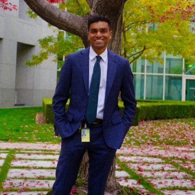 Naveen Razik's profile picture