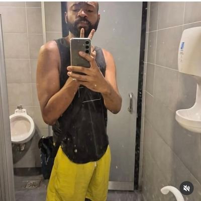 CariocaDeRuaRJ's profile picture