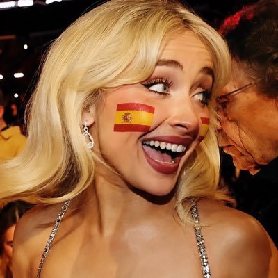 ëwá HOTD IS BACK's profile picture