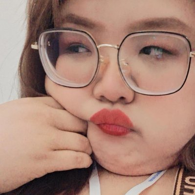 ปุ้มปุ้ย ที่ไม่ใช่ปลากระป๋อง🐳💙🥫's profile picture