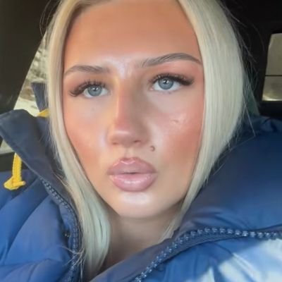 Mollie👅👅's profile picture
