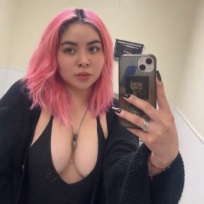 Blu ⟡♡‧₊˚'s profile picture