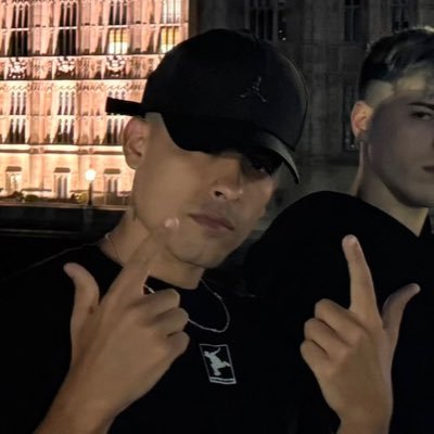 agus's profile picture