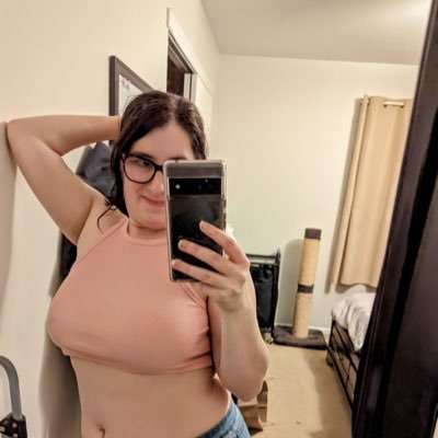 sheisharondalt's profile picture