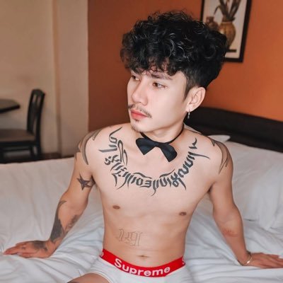 gayporziiz's profile picture