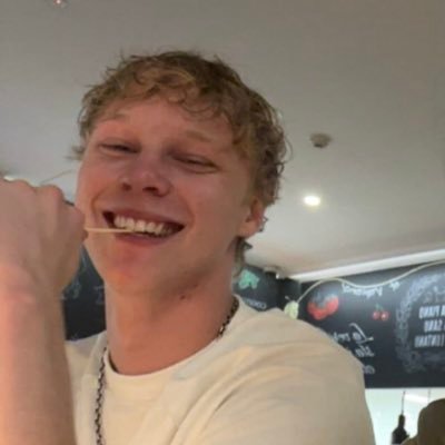 ti 🏒's profile picture