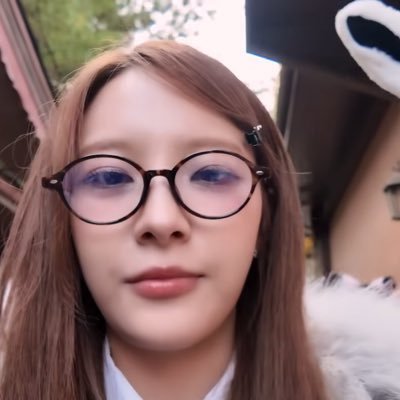 sweet pea ⚡️'s profile picture