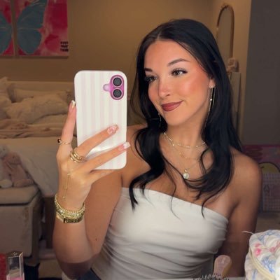 Emma 👑💖's profile picture