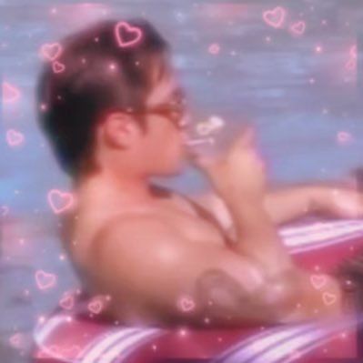 justine 𐙚's profile picture