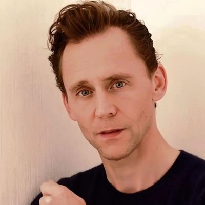 Best of Tom Hiddleston's profile picture