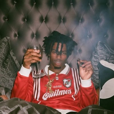 𖣂JIK𖣂's profile picture