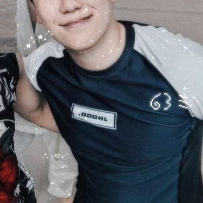 𝓥𝓮𝓵𝓿𝓮𝓽 ♡³⁵🌈 REPRISM's profile picture