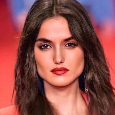 سنيوريتا's profile picture