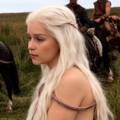 helena's profile picture