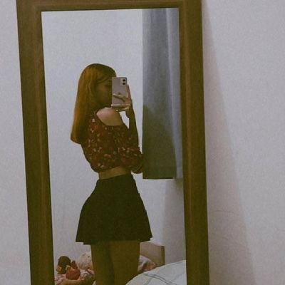 ninaDiniz01's profile picture