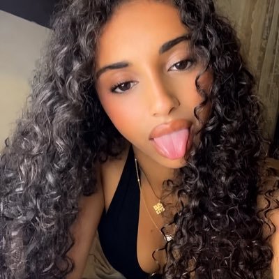 ﮼سيما 👄's profile picture
