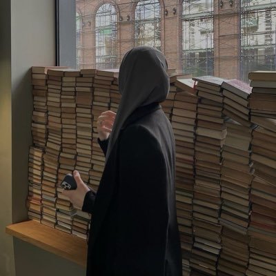 vera's profile picture