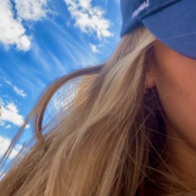larastat's profile picture