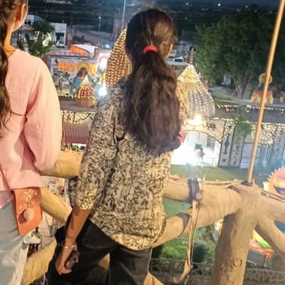 poona_m1's profile picture