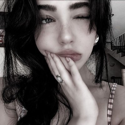 runtuhq's profile picture