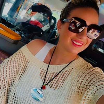 lauralouisewall's profile picture