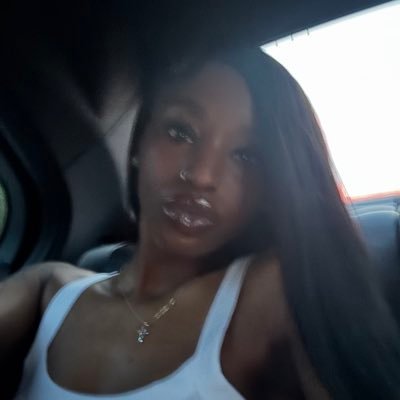 thugskissess's profile picture