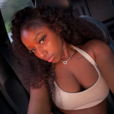 Miss Alyse👅's profile picture