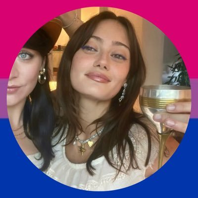 caitvisim's profile picture