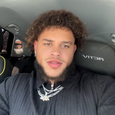 Derrick's profile picture