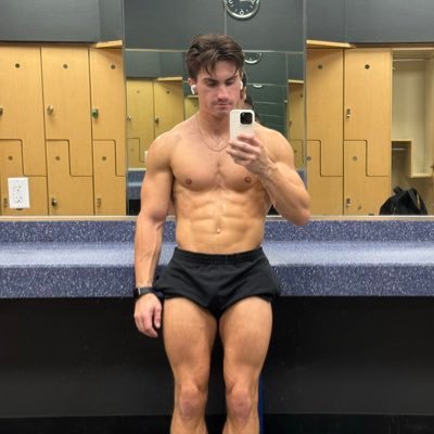 colescraves's profile picture