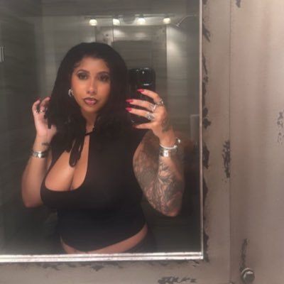 angel's profile picture