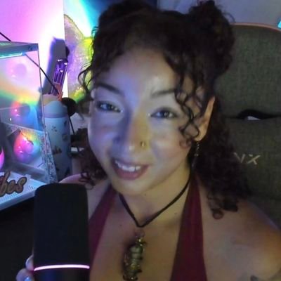 SanaViibes's profile picture