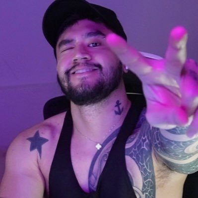 BabyOtterAlex's profile picture