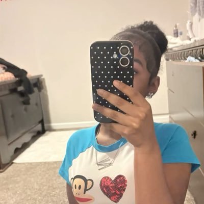 unknown's profile picture