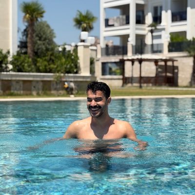 E N E S's profile picture