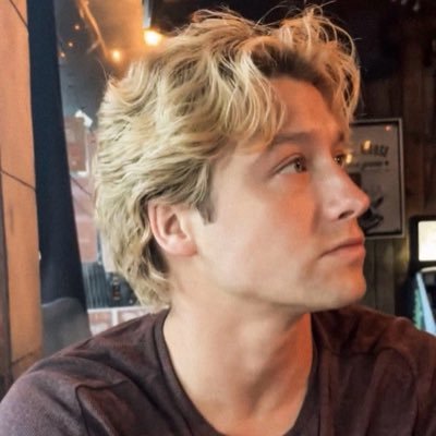 𝓇𝑒𝓂𝑜𝓇𝒾𝒶 ⋆˚࿔'s profile picture