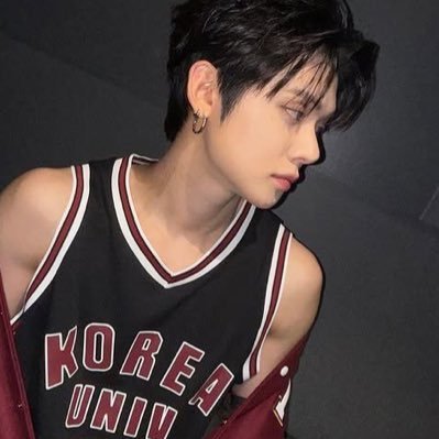 yeonstrogen's profile picture