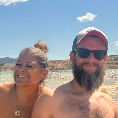 John & Pattie's profile picture