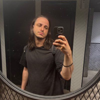 פוליטי's profile picture