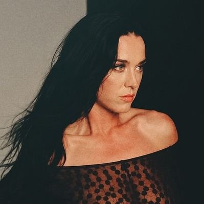 𝔍𝔬𝔫𝔫𝔶's profile picture