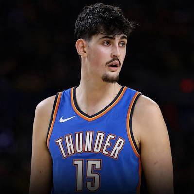 Capri 🦅⚡️'s profile picture