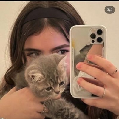 قمرا's profile picture