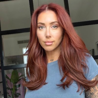 nicoledrinkwater's profile picture