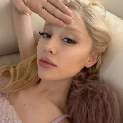 bri 🐇's profile picture