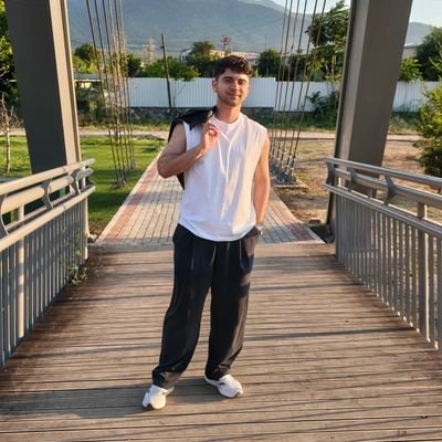 bedirhanay696's profile picture
