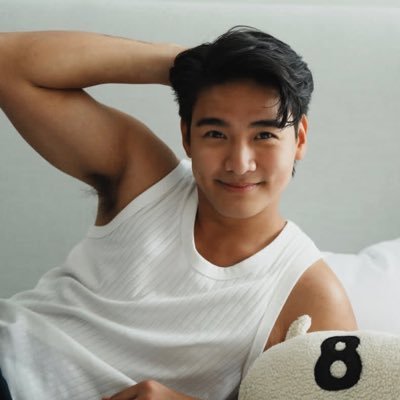 ๐๐๐๐๐๐๐ ๐๐๐๐ข's profile picture